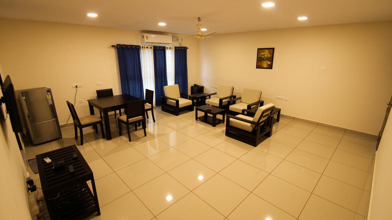 Kohinoor Hotel Alwaye ภายนอก รูปภาพ
